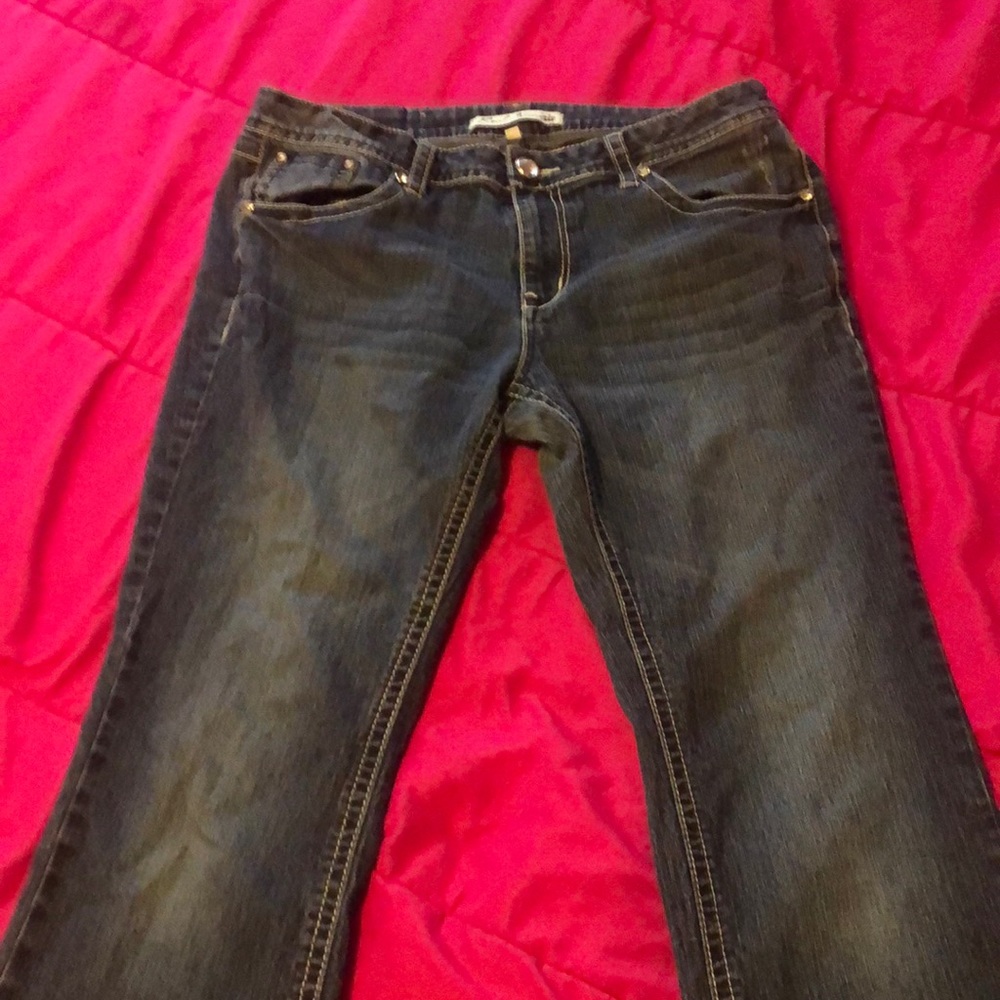 Real Jeans Size: 32
